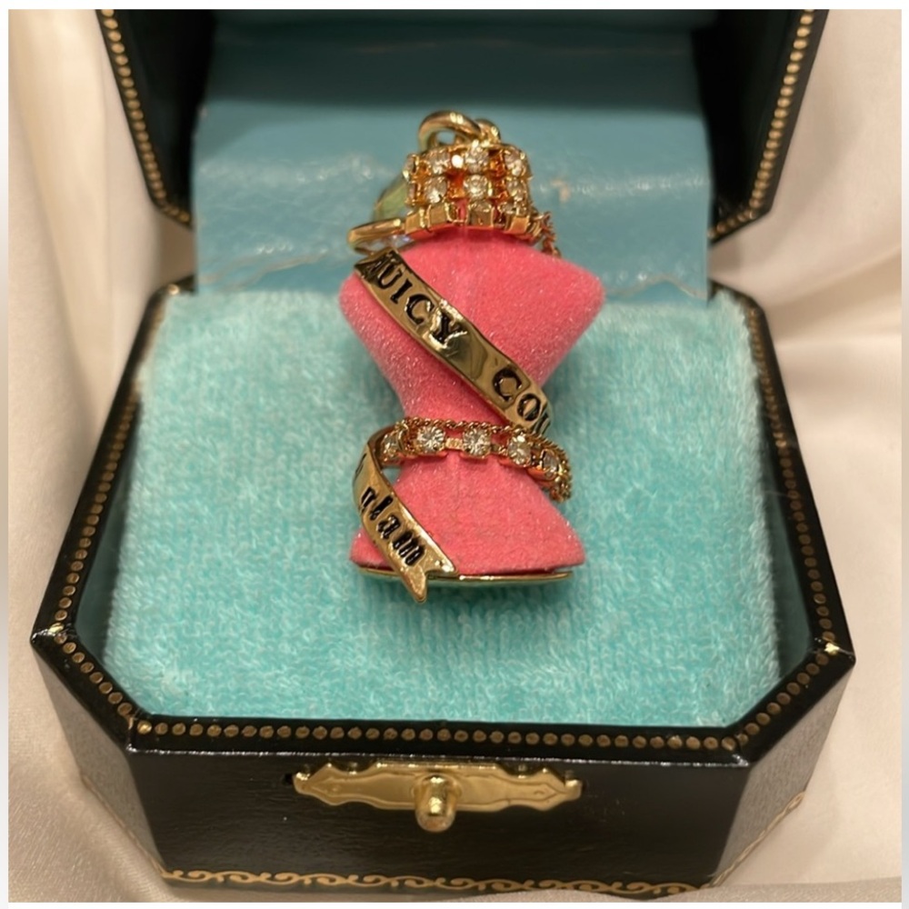 NWT Vintage JUICY COUTURE RHINESTONE BODICE PINK MANNEQUIN Gold Charm Y2K - Picture 2 of 5